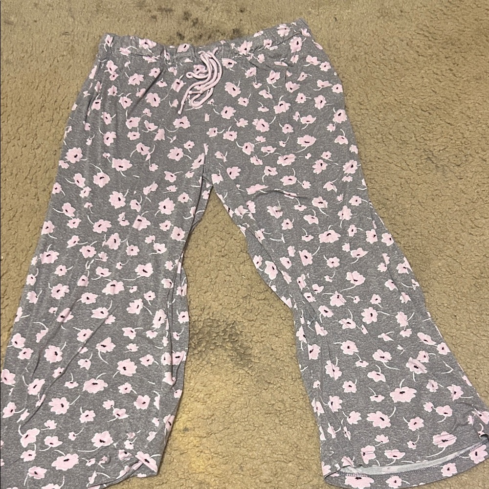 Women's Floral Gray Pajama Pants